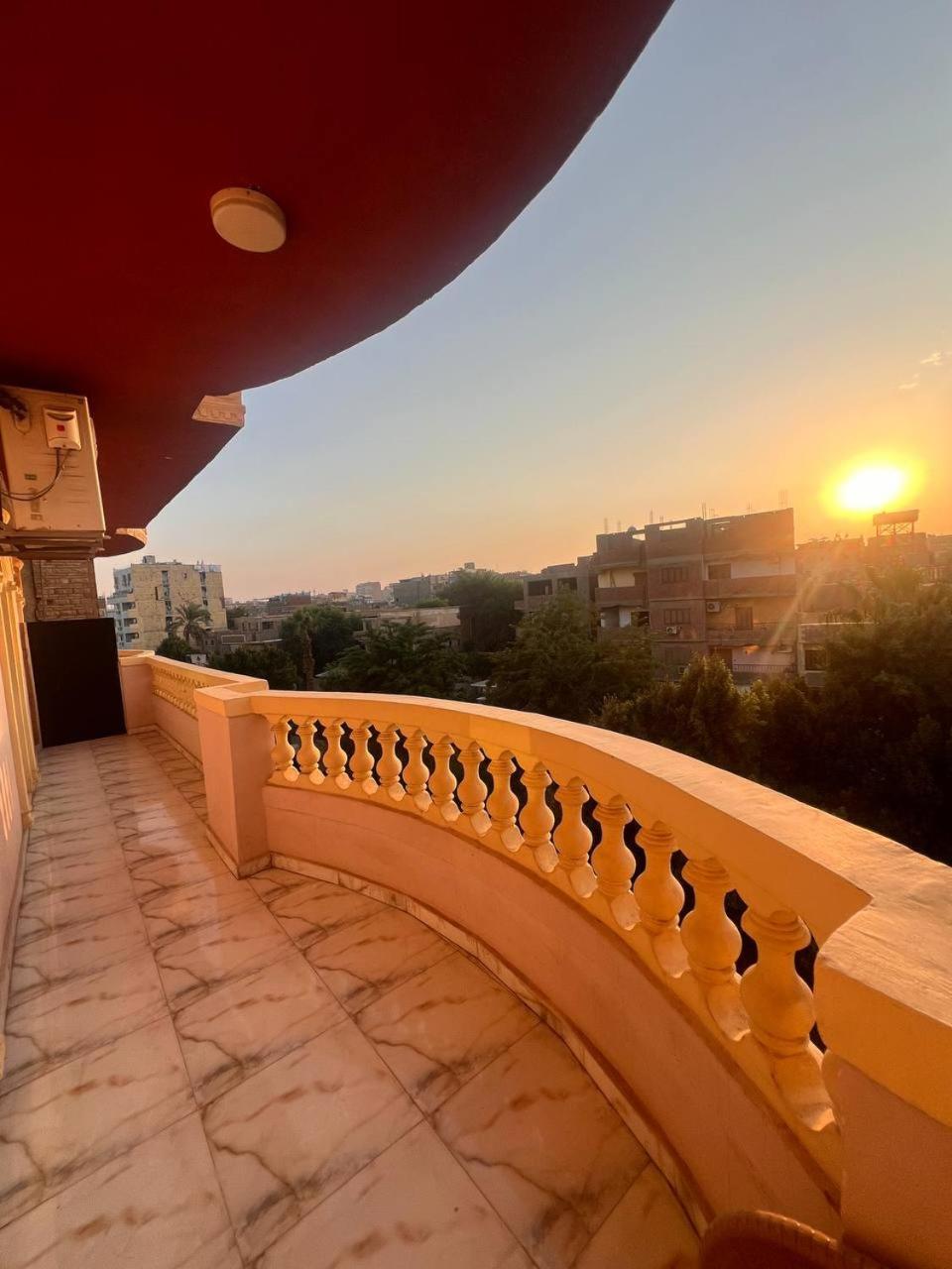 City Pyramids Inn Kafret el-Gabal Esterno foto